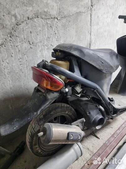 Скутер Honda Dio + рама и запчасти