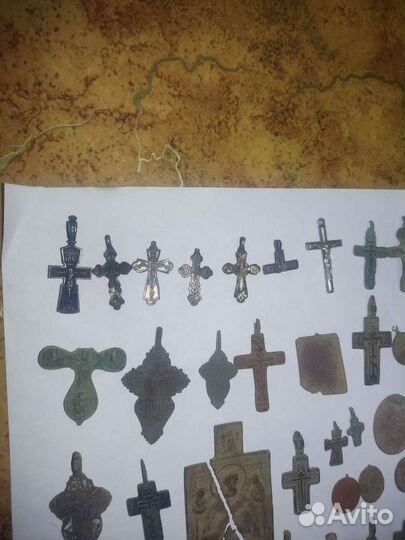 Личная коллекция нательных крестов и иконок