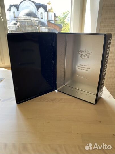 Продаю коробку Jack Daniels