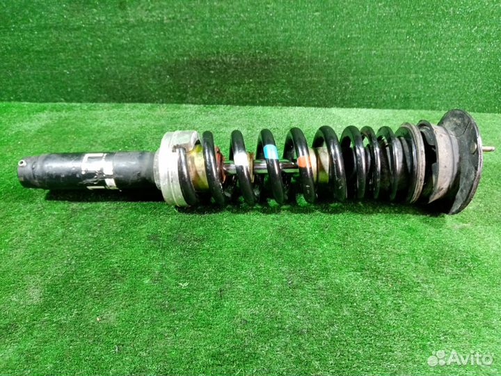 Стойка подвески передняя левая Mercedes-Benz Cl500