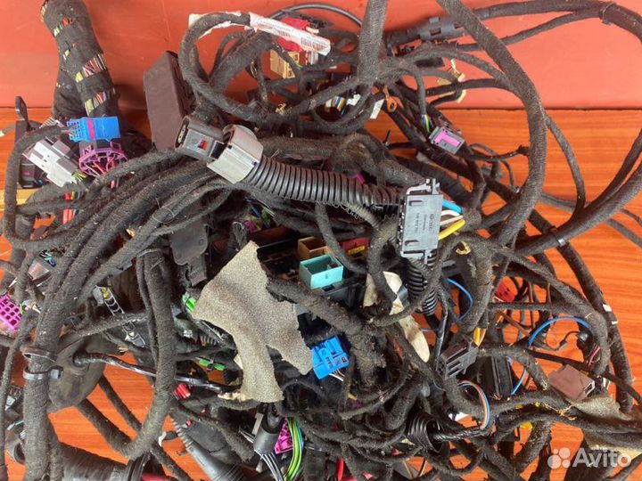 Проводка салона Vw Transporter T5 AXD 2004