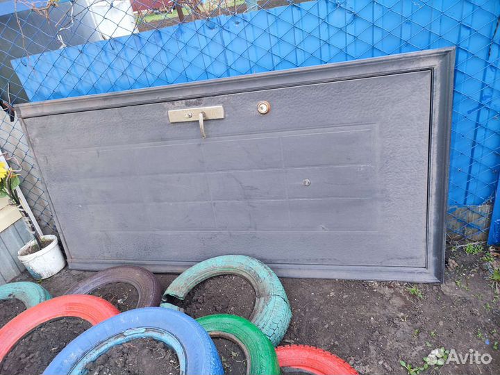 Дверь входная металлическая