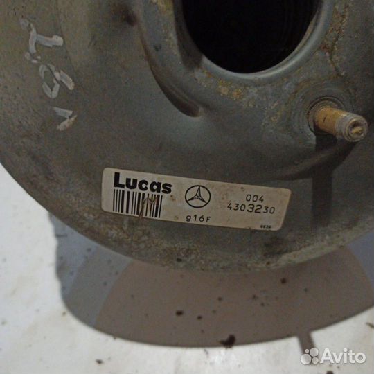 Вакуумный усилитель тормозов Mercedes W210