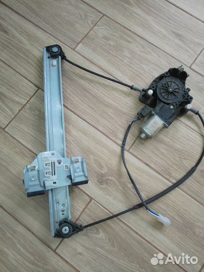 Стеклоподъёмник