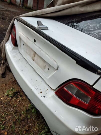 Задняя часть с нексии