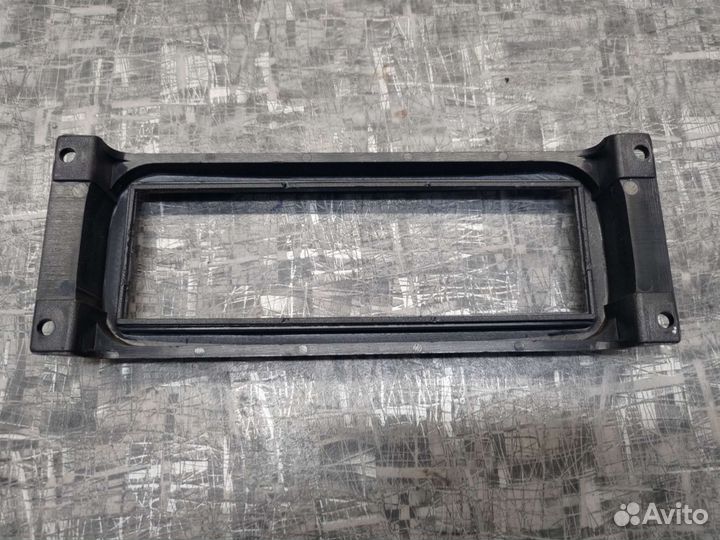 Рамка магнитолы Додж караван Вояджер 01-07г