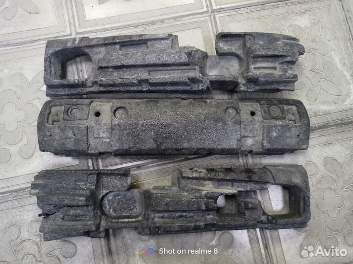 Абсорбер переднего бампера на Mercedes 211