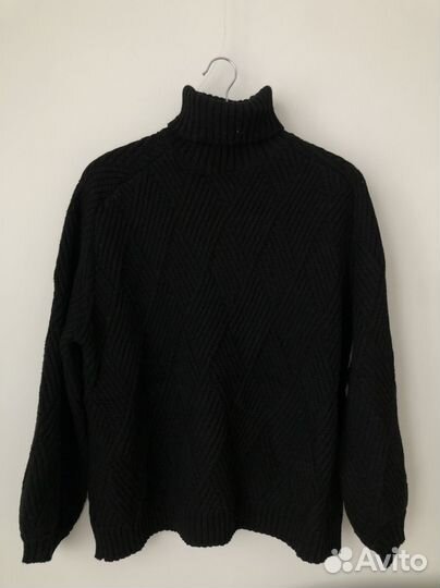 Свитер женский оверсайз с горлом