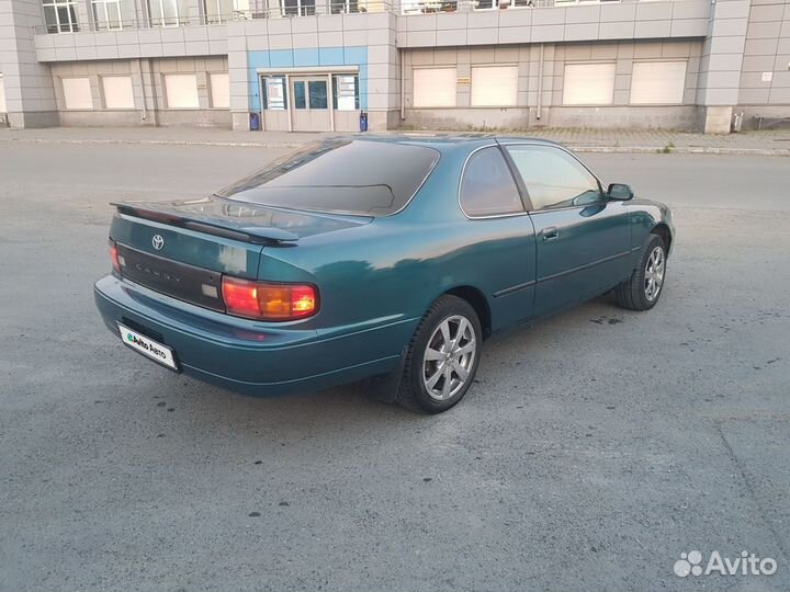 Toyota Camry 2.0 МТ, 1994, 225 000 км