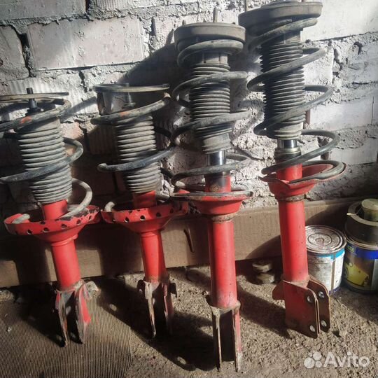 Стойки перевёртыши Субару Импреза,Форестер кт