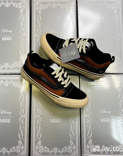 Vans Disney X Vans Knu Skool Shoes (black/ brown)