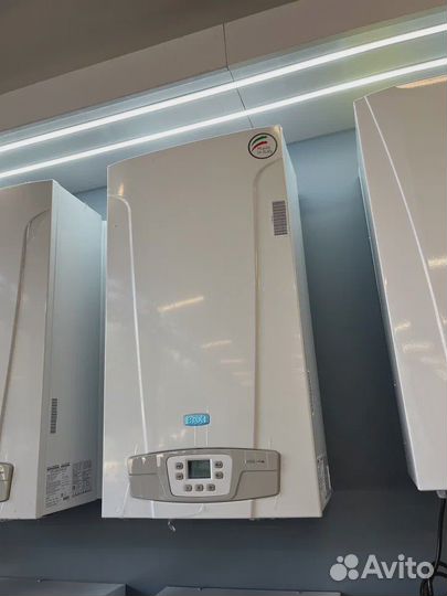 Газовый котел Baxi ECO-4s 1.24F