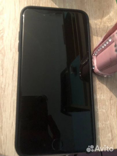 iPhone 8 Plus, 64 ГБ