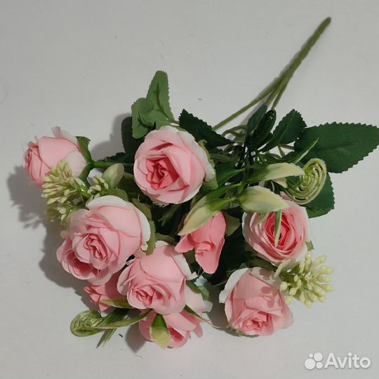 Искусственные цветы. Розы
