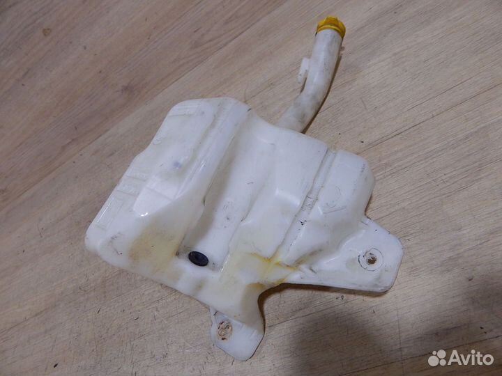 Бачок омывателя Opel Corsa D