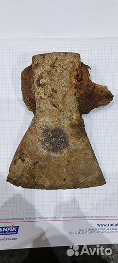 Топор старинный