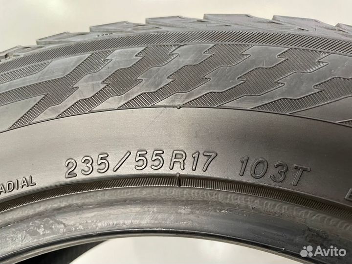 Yokohama Ice Guard IG20 235/55 R17