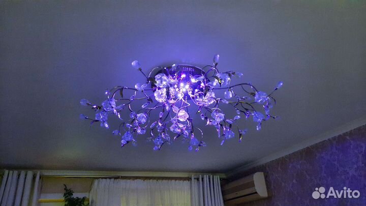 Продам люстру бу потолочную