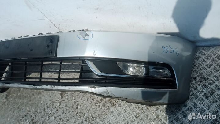 Бампер передний volkswagen passat B7 2011