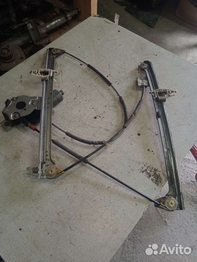 Стеклоподъёмник передний правый Citroen xsara I