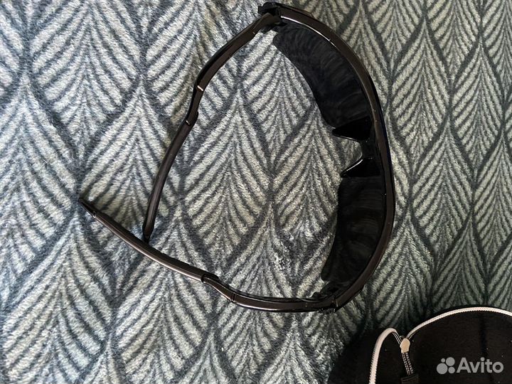 Солнечные очки унисекс