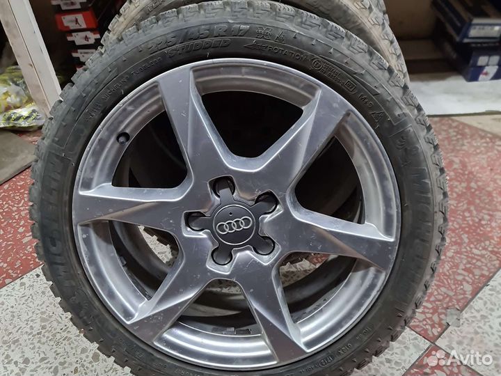Michelin Agilis X-Ice North 225/45 R17 94T