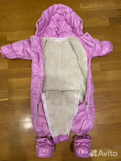 Зимний комбинезон для девочки