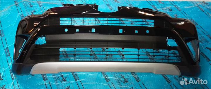 Передний бампер Рав 4-4 рестайлинг черный в сборе