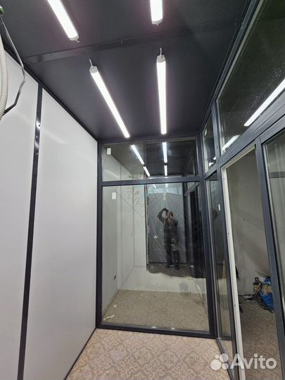 Холодильная камера для цветочного магазина