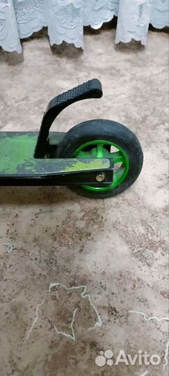 Трюковой самокат