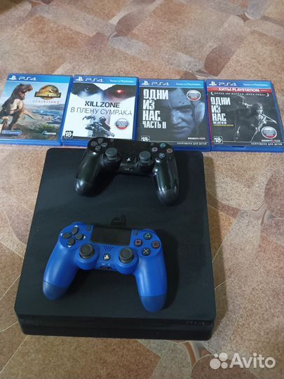 Sony playstation 4 slim