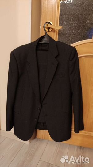 Костюм мужской