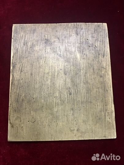 Старинные иконы, кресты, складни меднолитые