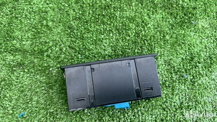 Блок USB Mercedes-Benz Gle W166 Gls x166