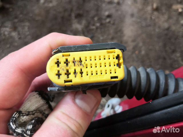 Проводка задней левой двери рено лагуна 2