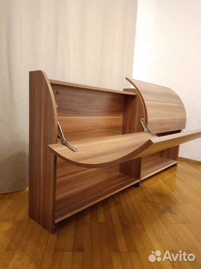 Ящик для белья (в изголовье кровати)