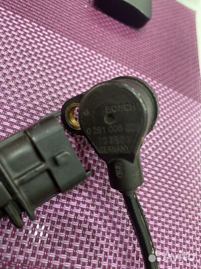 Датчик положения коленвала