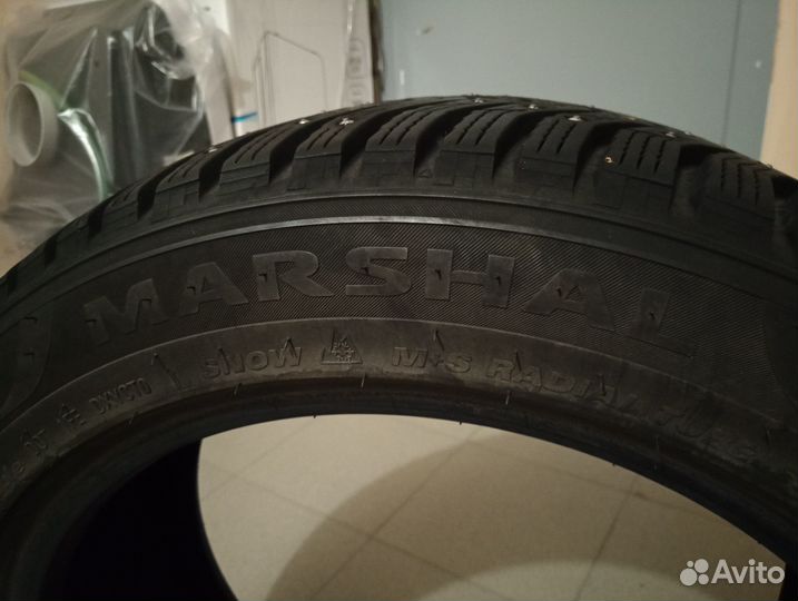 Marshal WinterCraft Ice WI31 205/55 R17 и 225/50 R17