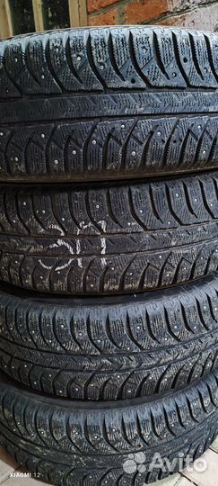 Bridgestone Ice Cruiser 7000 225/65 R17 106T