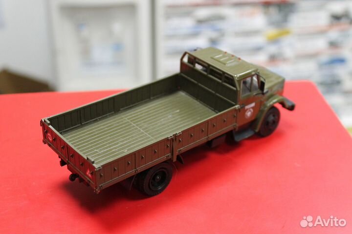 ЗИЛ-4331 бортовой хаки 1:43 Автоистория