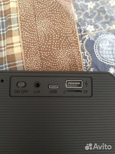 Новая беспроводная колонка - часы