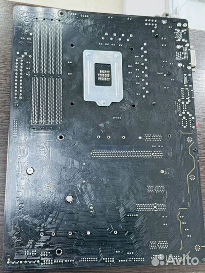 Материнская плата ASRock H370 Pro4 (Нерабочая)