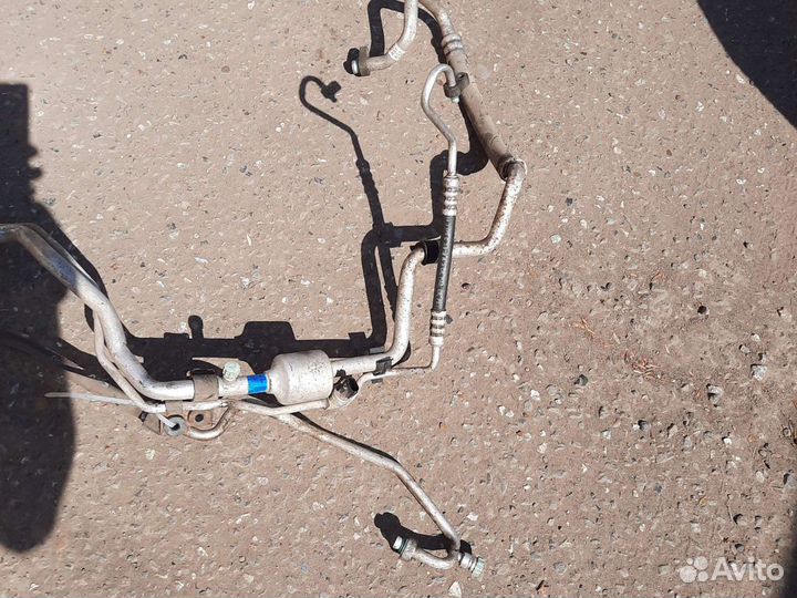 Трубоки кондиционера Хендай Санта Фе 2011 D4HB