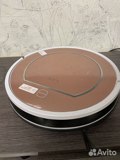 Робот пылесос