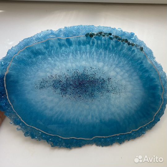 Поднос, подставка с кристаллическим краем из смолы