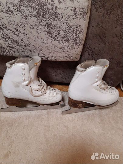 Коньки фигурные risport RF3 размер21.5