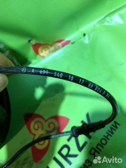 Кулак поворотный левый Mercedes V-Class W639