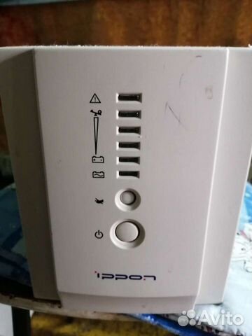 Источник бесперебойного питания