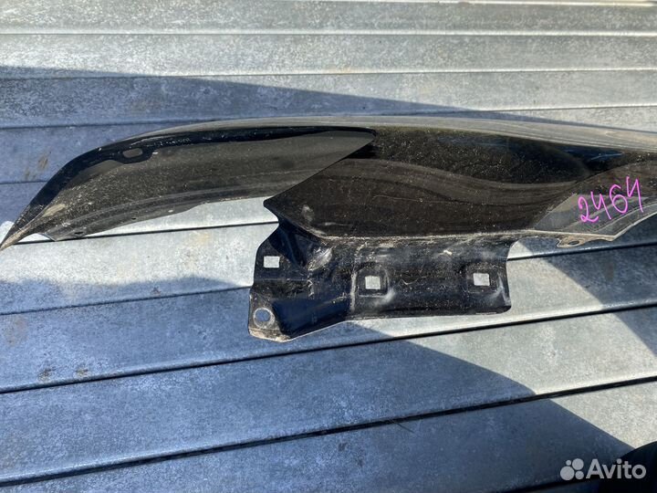 Крыло переднее левое Honda Legend KB2