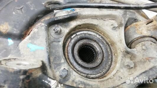 Ступица задняя левая mercedes benz E-class W211 (L